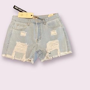 high waisted distressed Shorts